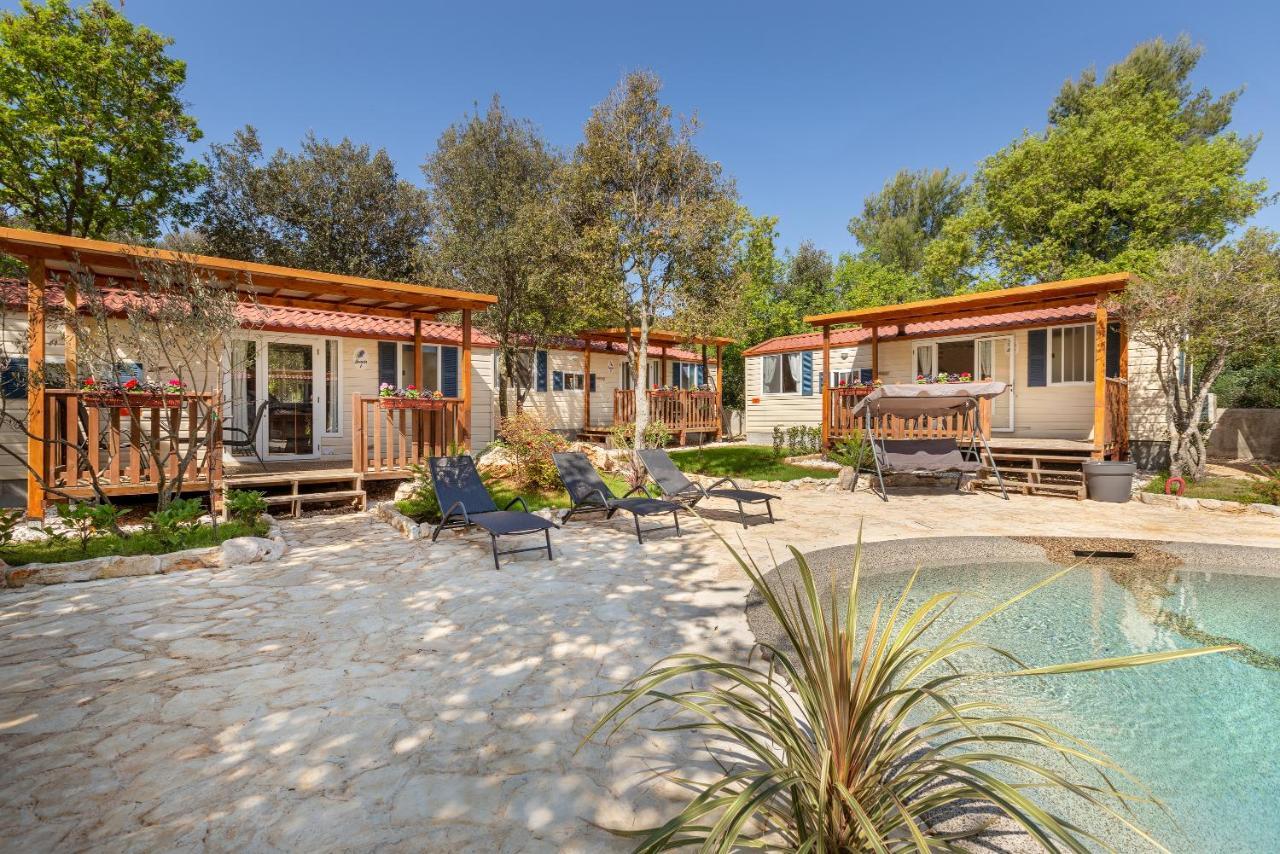 Mobile Homes Camp Garden Vestar